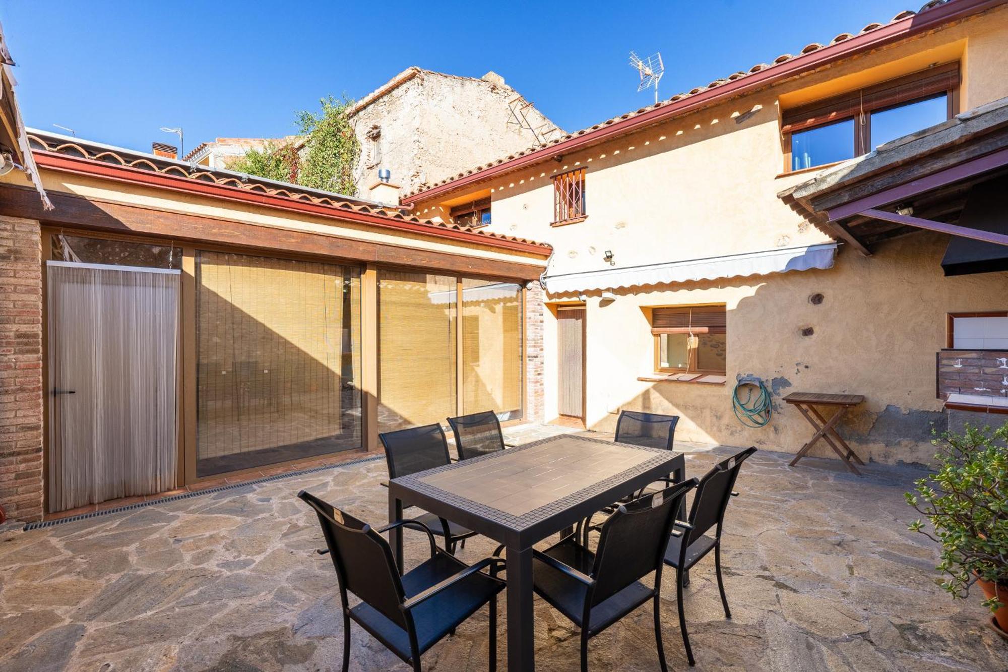 הוילה Morella Hauzify I Casa Rourell מראה חיצוני תמונה